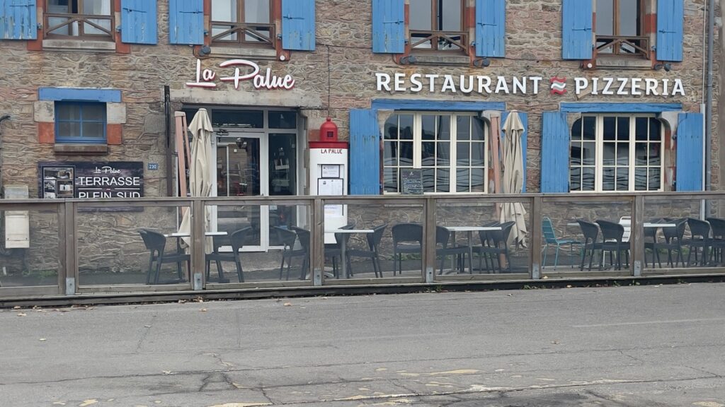 Restaurant Pizza La Palue Aber Wrach tout proche de notre location gite Ty Bernhel